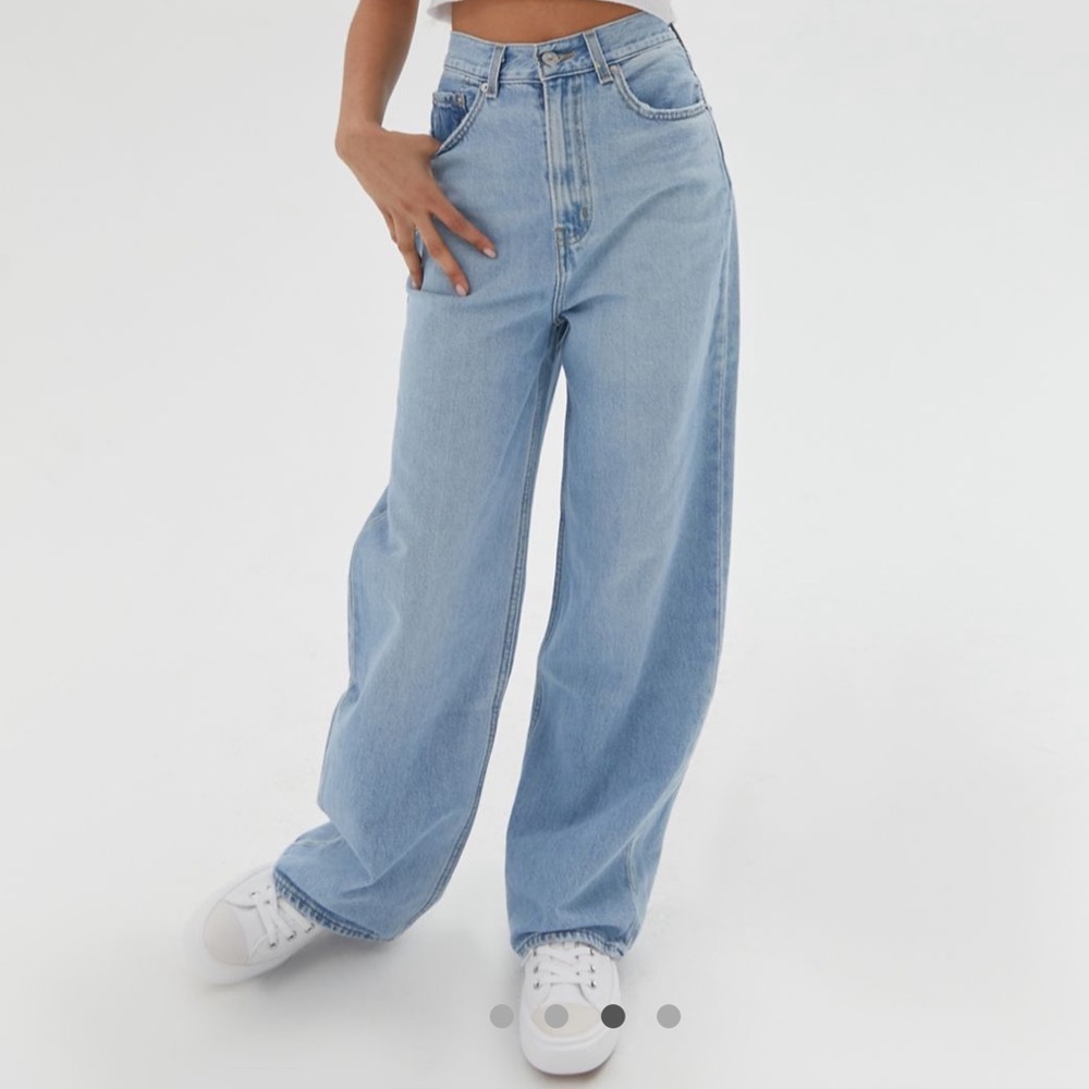 Levi’s High Loose Jeans